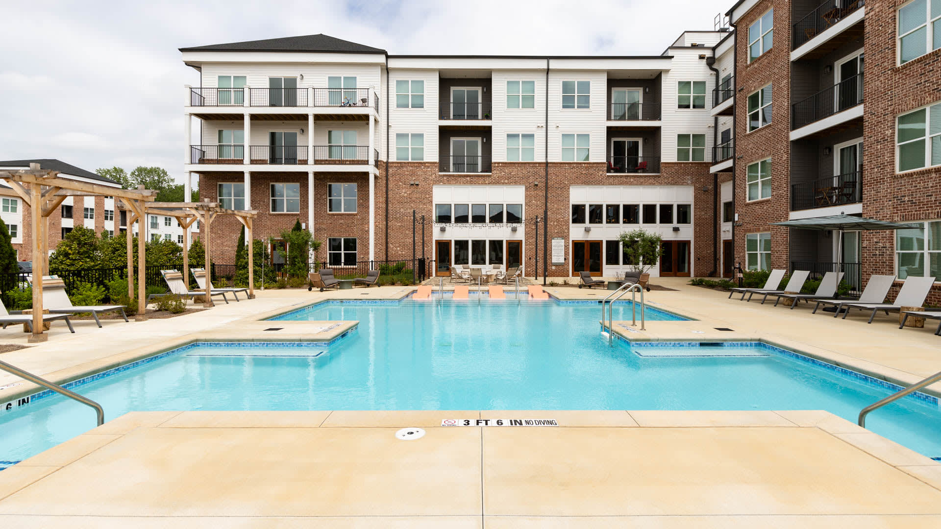 Richmond Row Apartments 2950 Richmond Row Drive