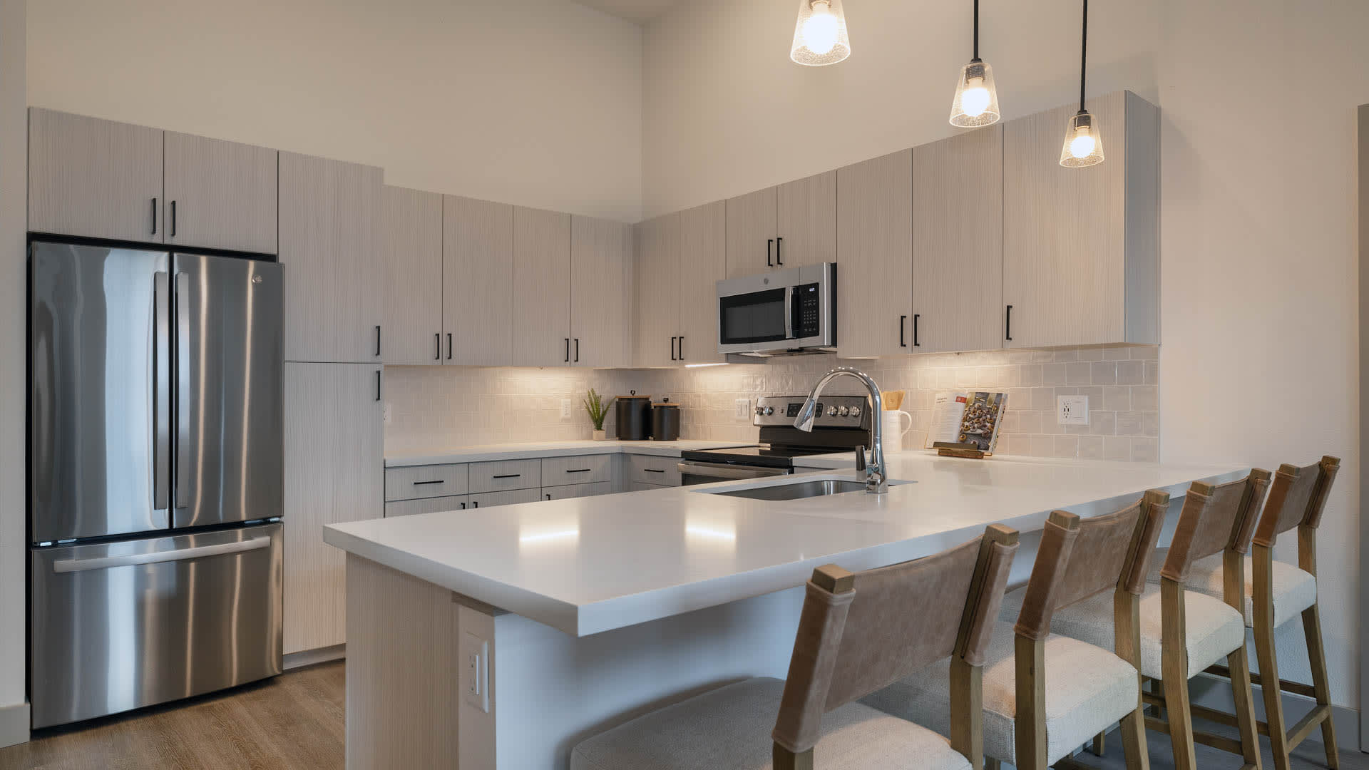 JADE Beeler Park | EquityApartments.com