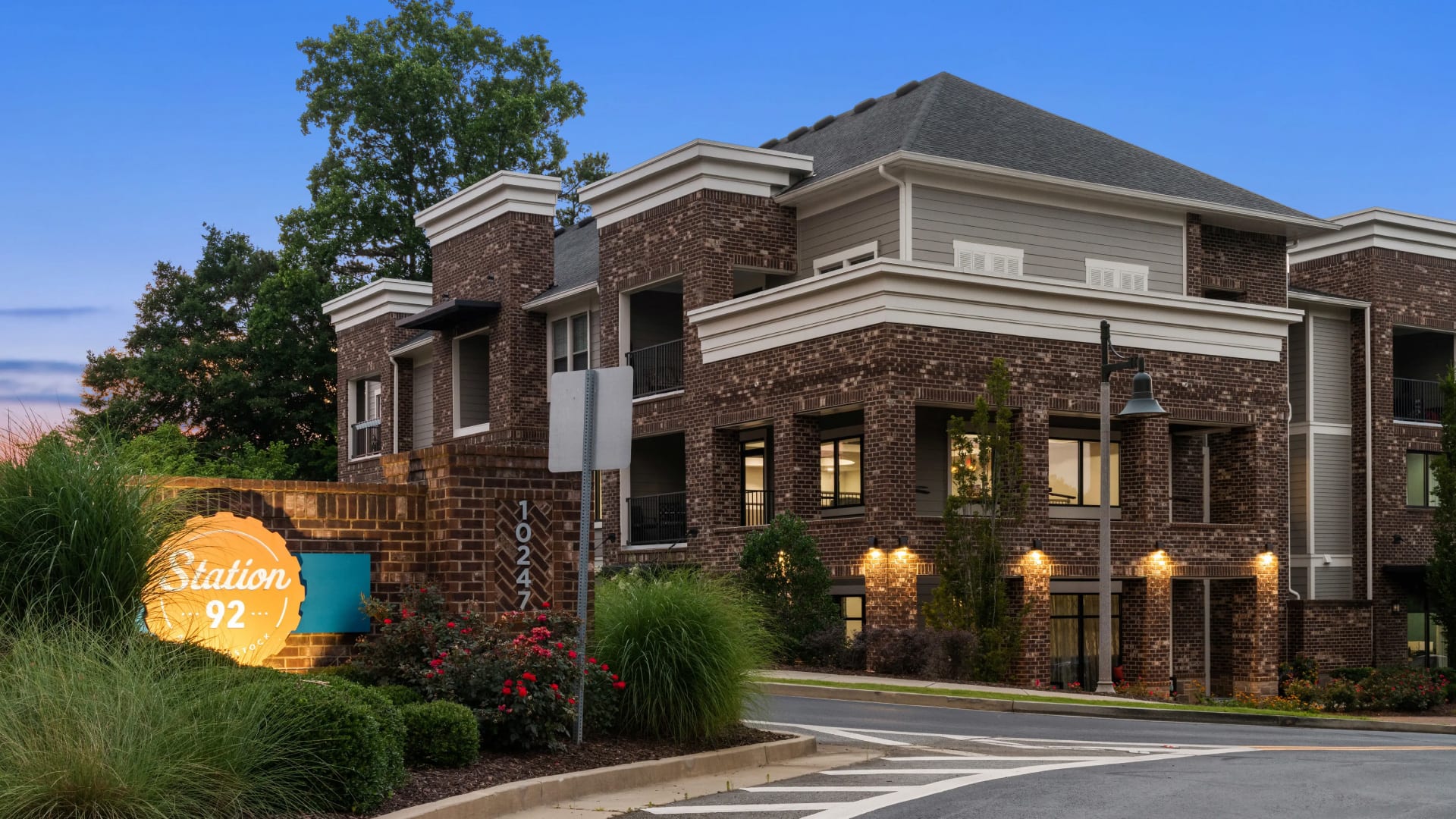 Station 92 at Woodstock Apartments - Exterior