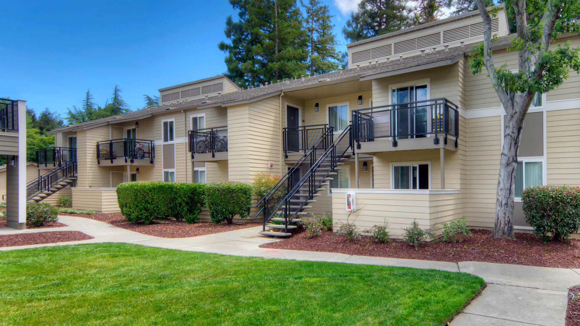 Arbor Terrace Apartments - Exterior