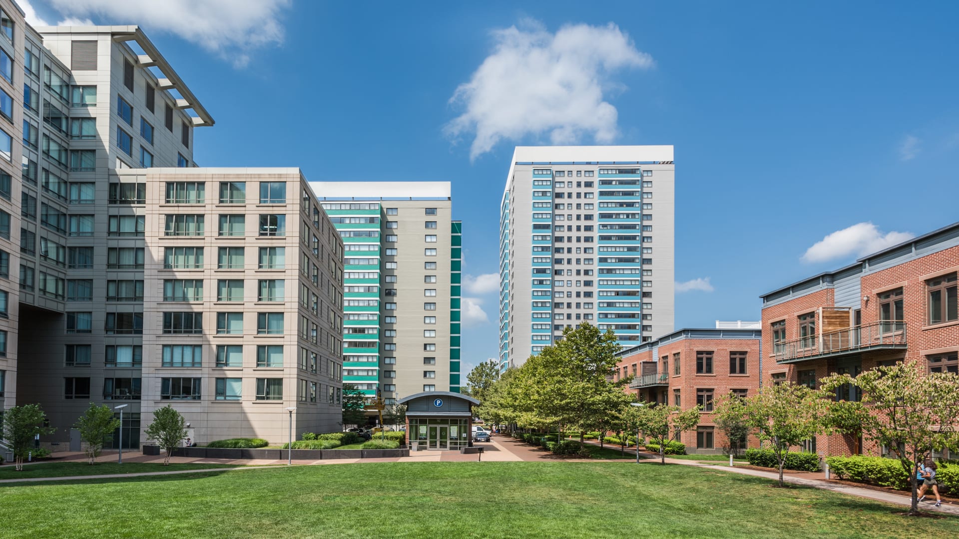 Emerson Place Apartments - Exterior