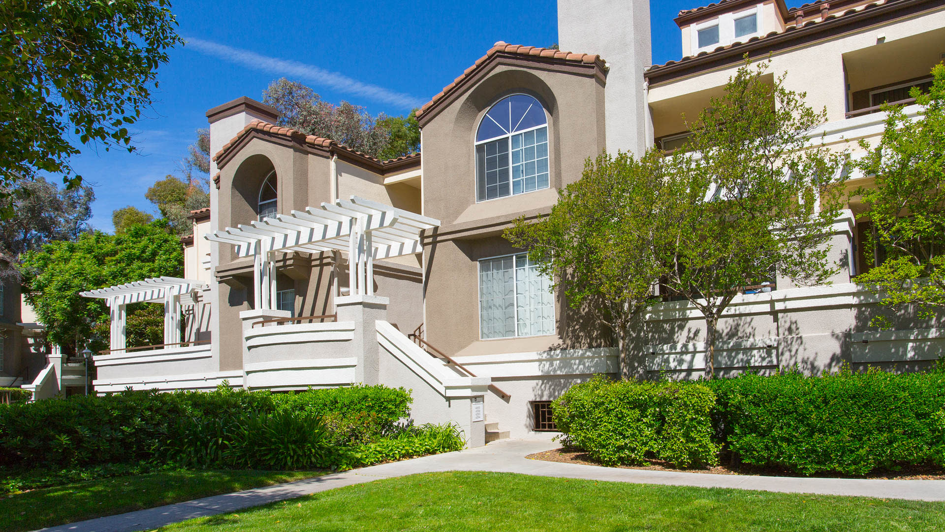 Portofino Apartments - Exterior