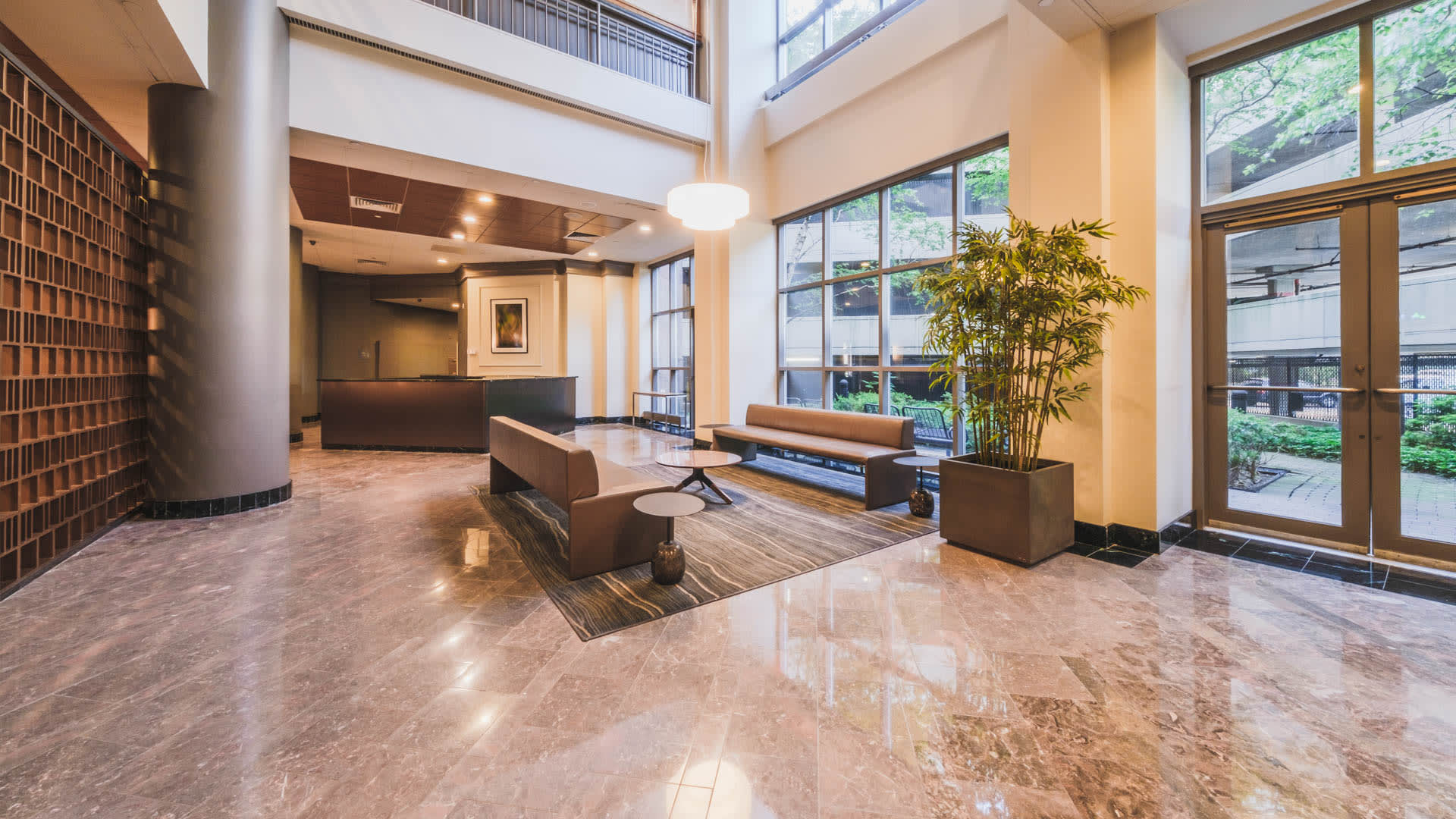 Portside Towers Apartments - Lobby
