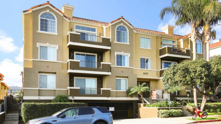 Los Angeles Apartments Check Out Our Apartments In Los Angeles Equityapartments Com