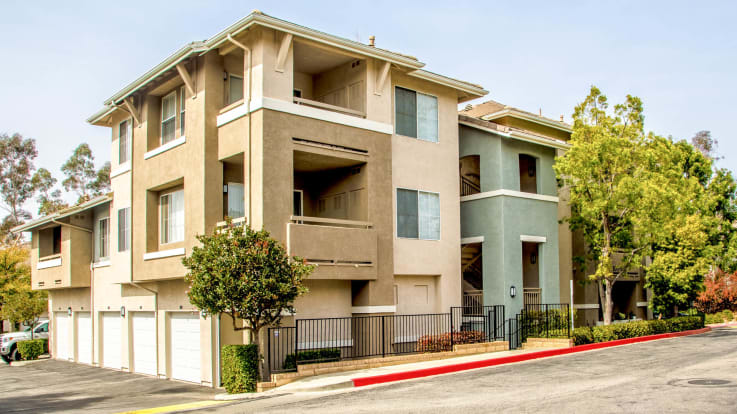 Skycrest Apartments - Building Exterior