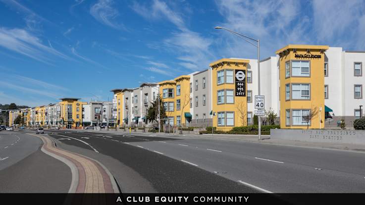 South City Station Apartments 