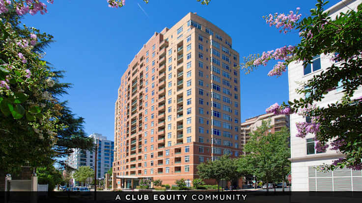 Virginia Square Apartments - Building Exterior