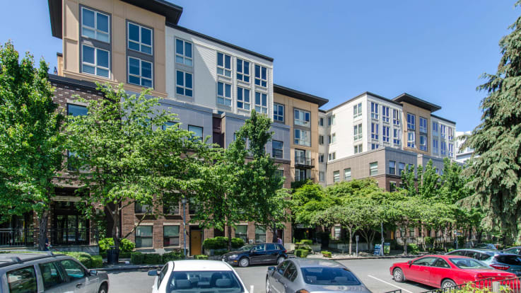 Alcyone Apartments - Exterior