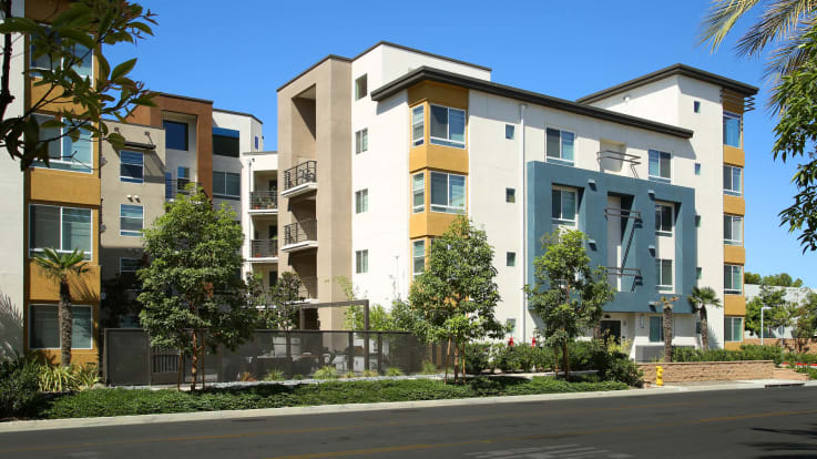 The Kelvin Apartments - Exterior