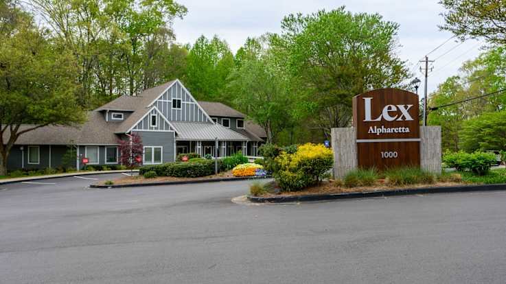 Lex Alpharetta Apartments - Exterior