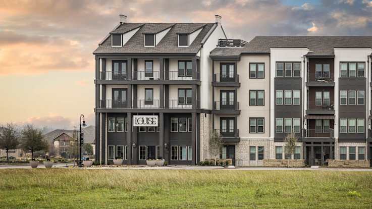 The Louise Apartments - Exterior
