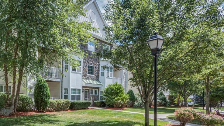 Heritage at Stone Ridge Apartments - Exterior