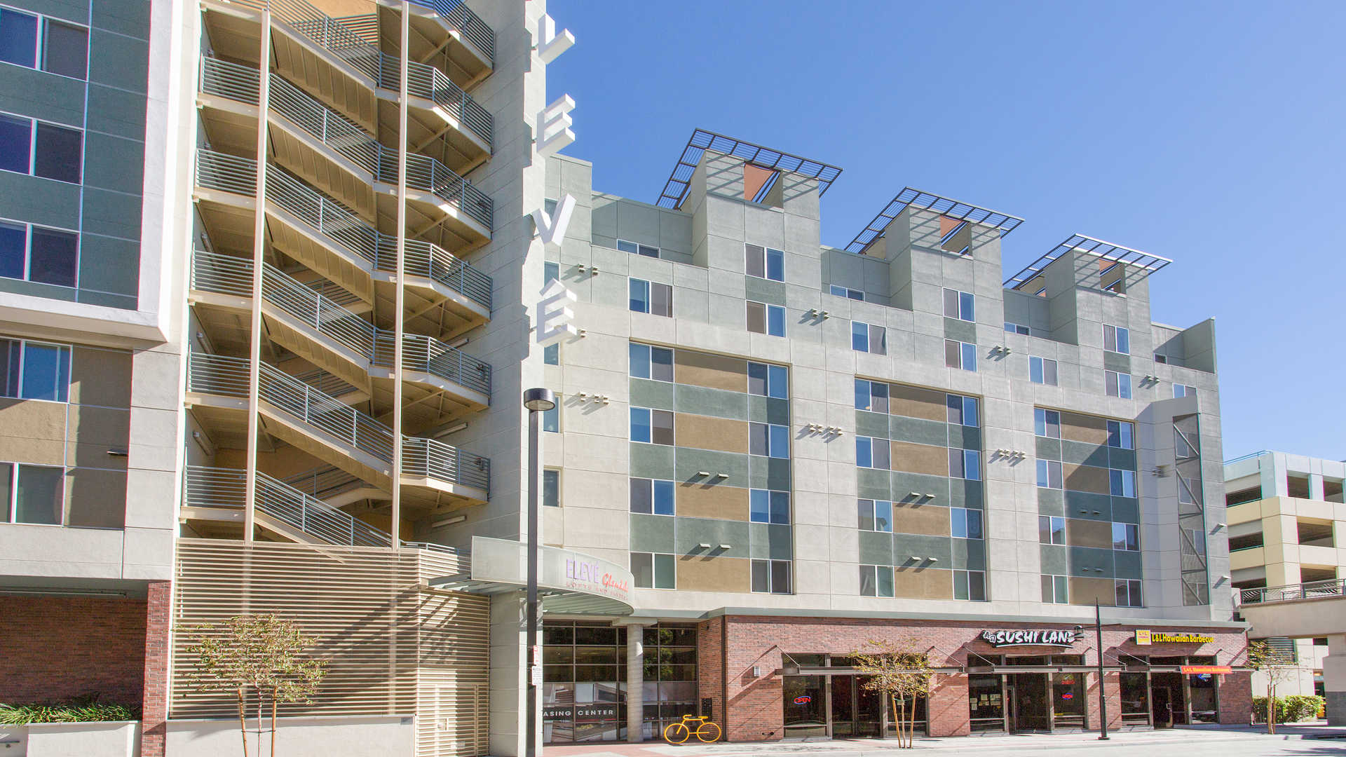 Eleve Lofts and Skydeck Image 37