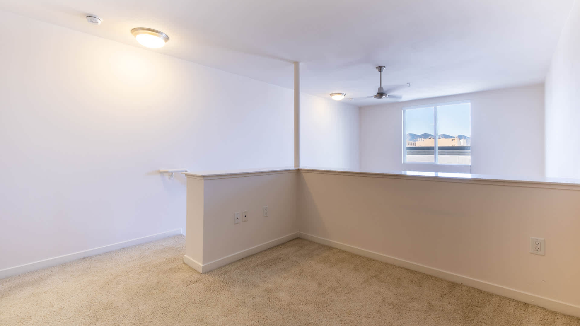 Eleve Lofts and Skydeck Image 47