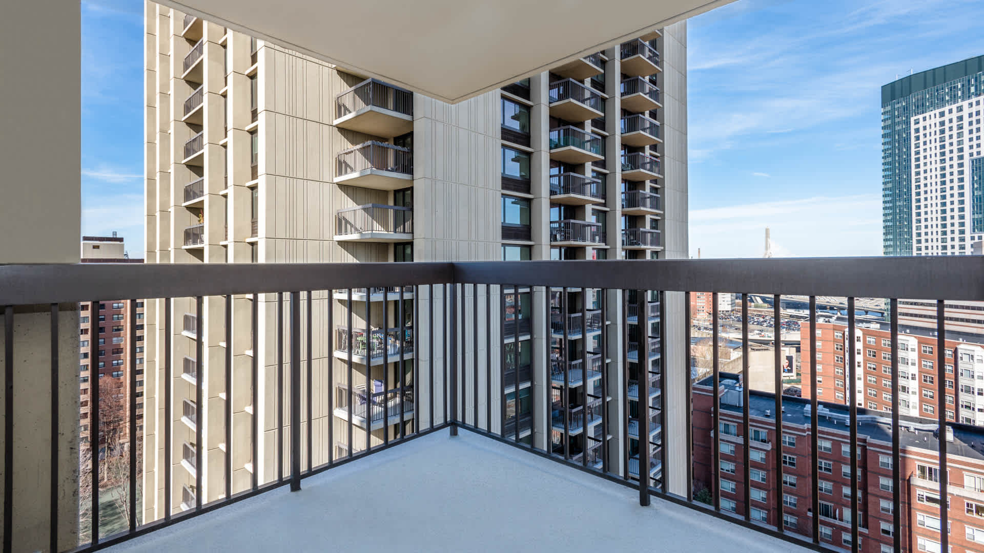 The Towers At Longfellow Apartments Reviews In Beacon Hill 72