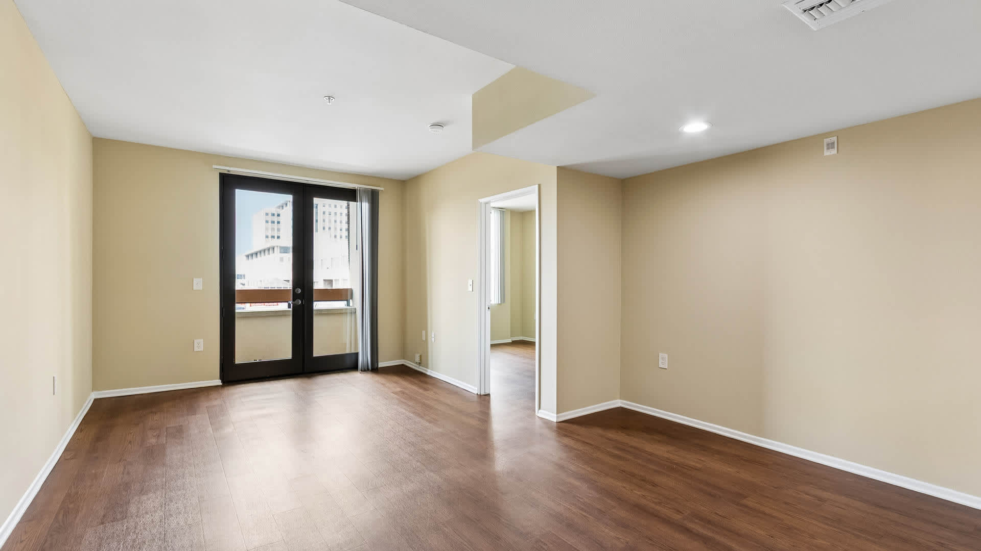 Mozaic at Union Station Apartments - Living Room