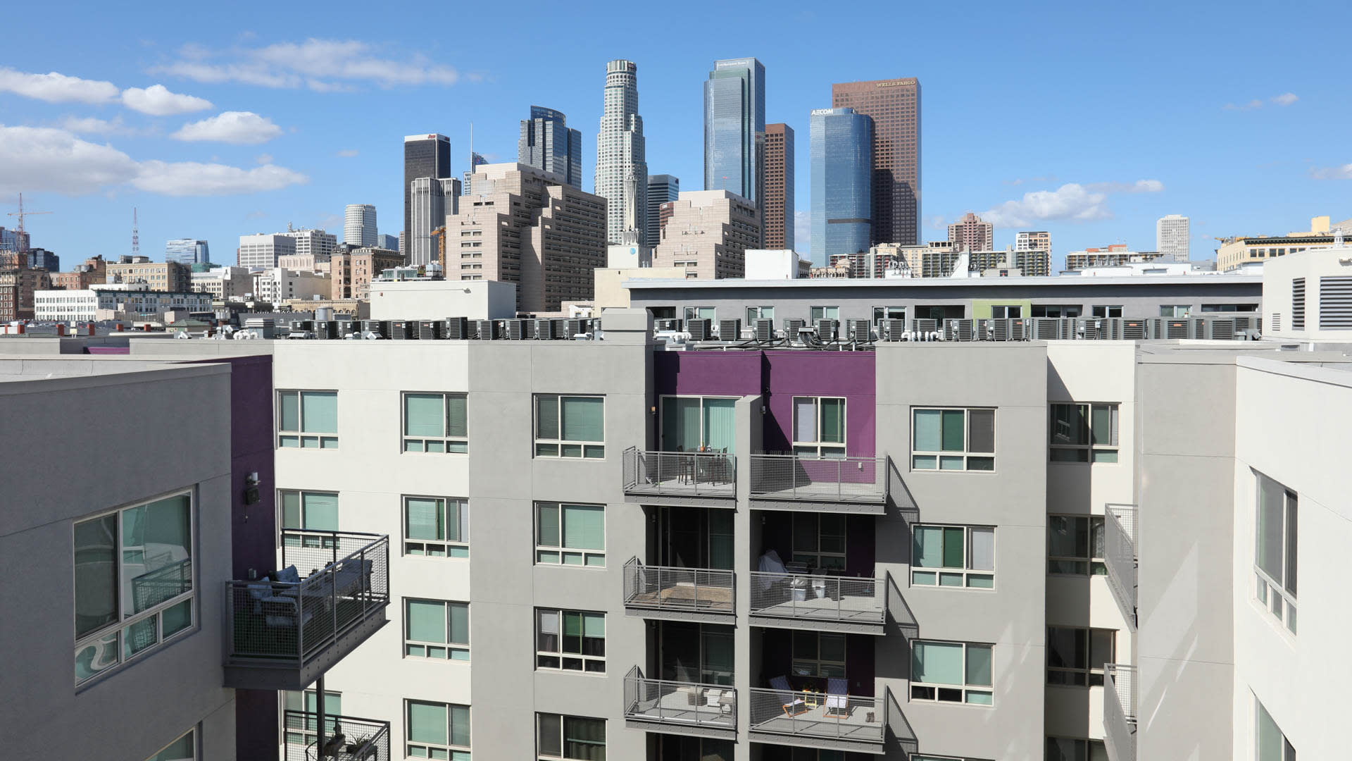 Sakura Crossing — community and home views.