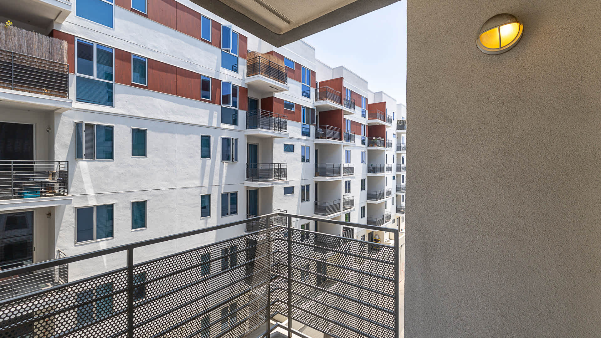 Radius Koreatown Apartments — community and apartment views.