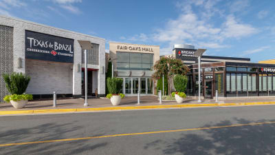 The Reserve at Fairfax Corner Apartments - Shopping