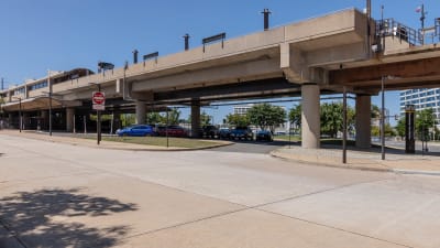 Carlyle Mill Apartments - Neighborhood