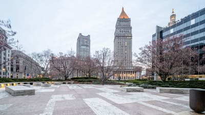 71 Broadway Apartments - Neighborhood