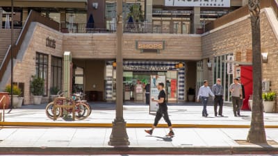 Acappella Pasadena Apartments - Neighborhood 