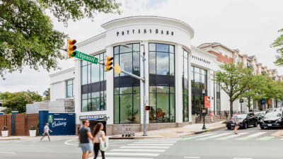 The Clarendon Apartments - Shopping