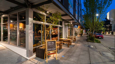 The Pearl Apartments - Retail