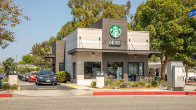 C Pico Apartments