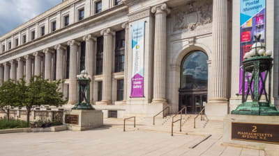 100K Apartments - Neighborhood