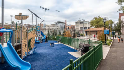 The Rivington Apartments - Neighborhood