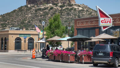 Venue at the Promenade Apartments - Neighborhood 