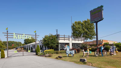 The Baxter Apartments - Neighborhood