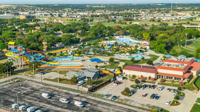 The Sadie Apartments - Neighborhood