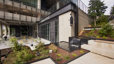 Iris O4W Apartments - Neighborhood