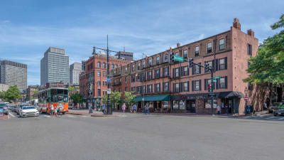 The Towers at Longfellow Apartments - Neighborhood 