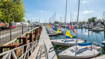 Portside Towers Apartments - Neighborhood